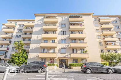 Winter Immobilier - Appartement - Nice - Fleurs Gambetta - Nice - 22694678264f8908ee4cd86.42536663_01dc232958_1920.webp-original