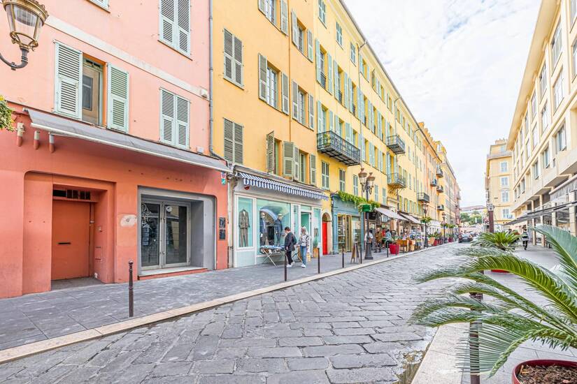 Winter Immobilier - Commercial - Vieux Nice - Nice - 4b884508-8751-484b-90bf-0145f84a2d55