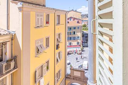 Winter Immobilier - Appartement - Vieux Nice - Nice - 157219262466392aa9cdf191.68291865_4e636d661b_1920.webp-original