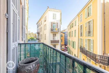 Winter Immobilier - Apartment - Vieux Nice - Nice - 214926526667aaf2e58a675.08790554_b4f384c96e_1920.webp-original