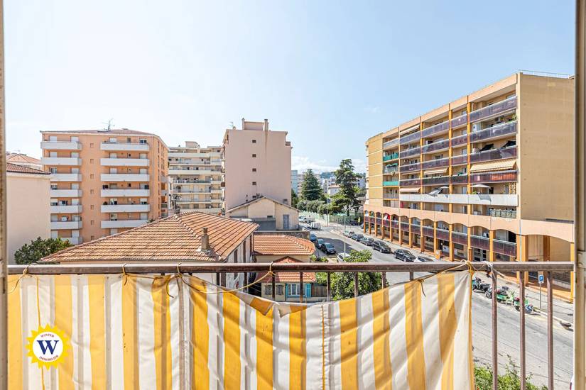 Winter Immobilier - Appartement - Nice - Saint Roch - Nice - 212927172666cc8c19052134.09895958_1920.webp-original