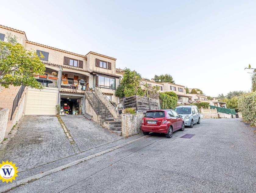 Winter Immobilier - House / Villa - Saint-Laurent-du-Var - 421132379c9de21080deb2fe4d08c5a1_16e9eb885b_1920