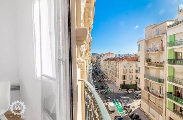 Winter Immobilier - Appartement - Nice - Fleurs Gambetta - Nice - 145996987462176626deeb08.04659538_55c67f21e8_1920.webp-original